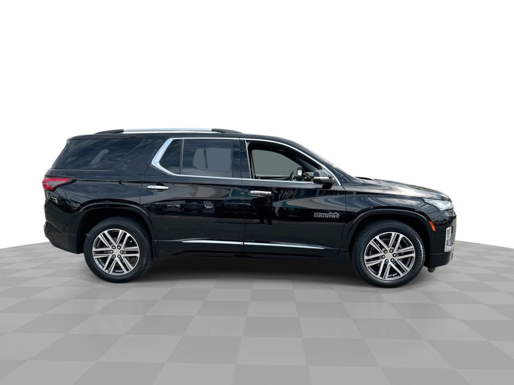 Used 2023 Chevrolet Traverse High Country w/ LPO, Cargo Package image 9