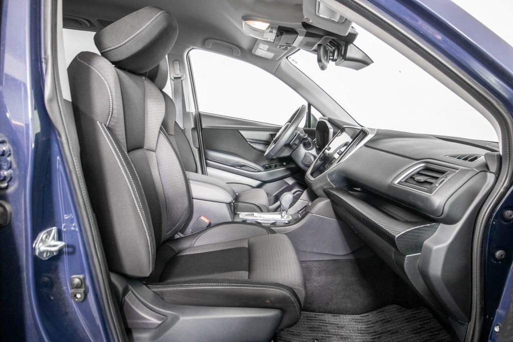 Used 2023 Subaru Ascent Premium w/ Convenience Package image 8