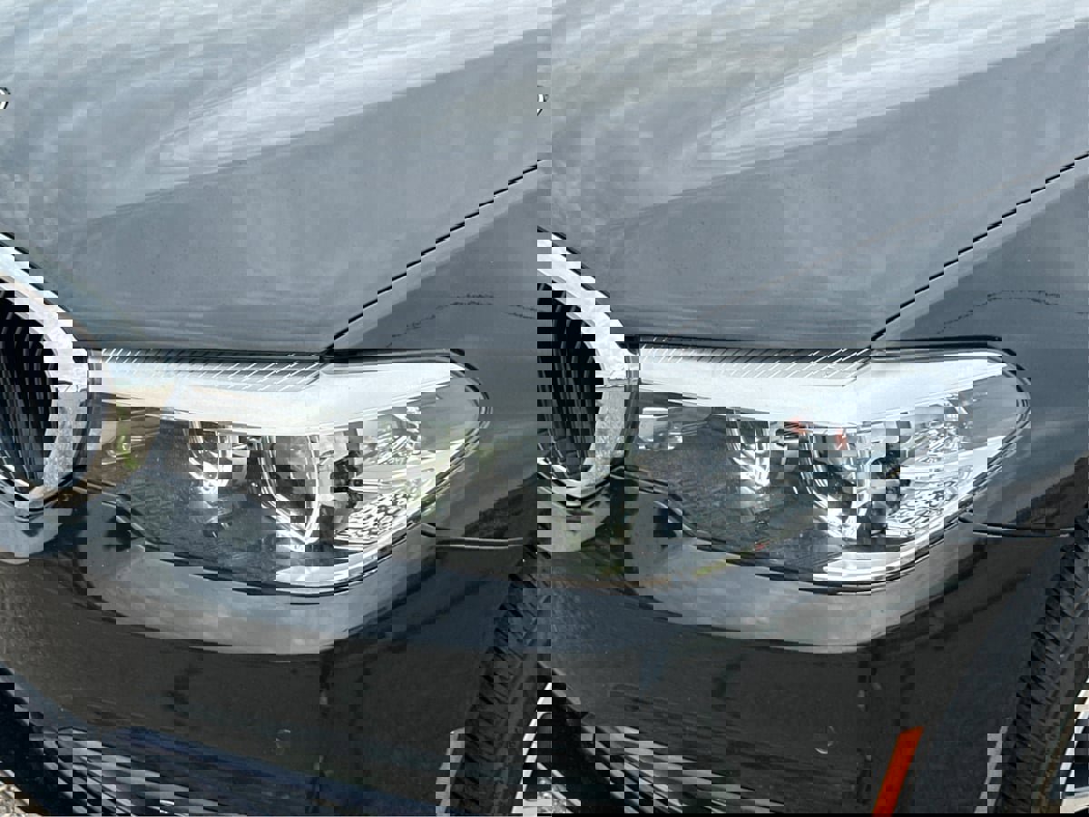 Used 2018 BMW 530i xDrive image 31