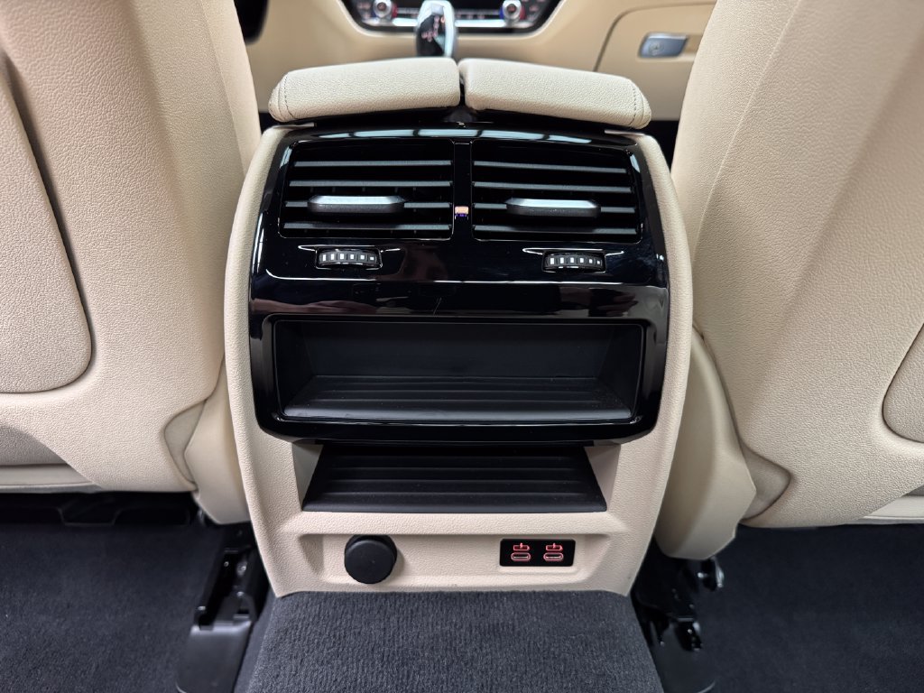 Certified 2023 BMW 530i xDrive w/ Convenience Package AWD/4WD image 12