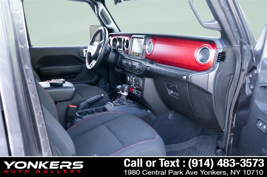 Used 2023 Jeep Wrangler Unlimited Rubicon w/ Safety Group AWD/4WD image 47