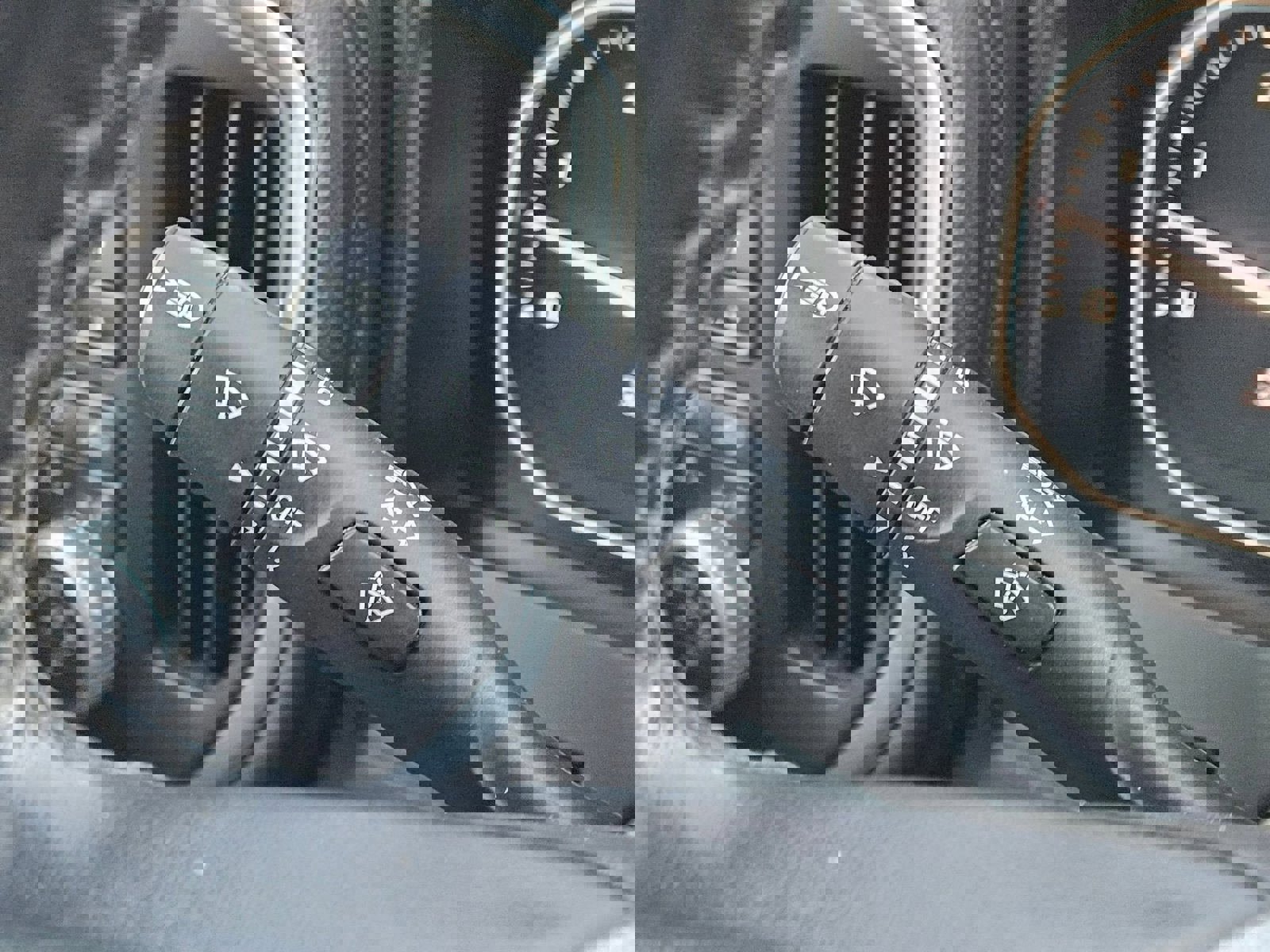 Used 2020 GMC Sierra 2500 Denali w/ Denali Ultimate Package image 14