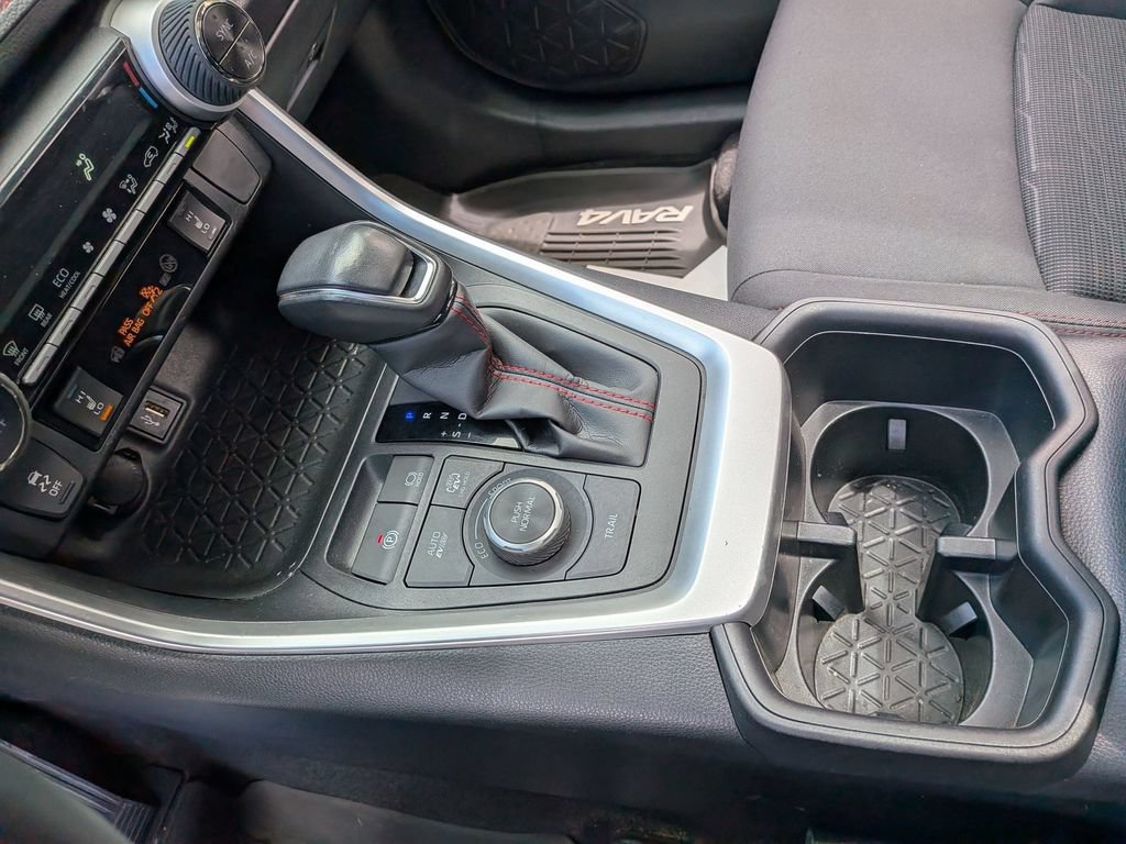 Used 2023 Toyota RAV4 SE w/ Weather & Moonroof Package AWD/4WD image 13