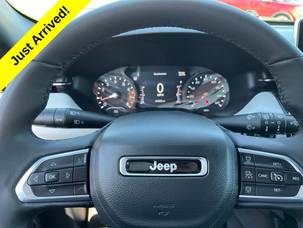 Used 2023 Jeep Compass Limited AWD/4WD image 22