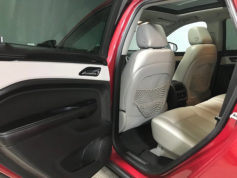 Used 2014 Cadillac SRX Luxury w/ Driver Awareness Package image 18