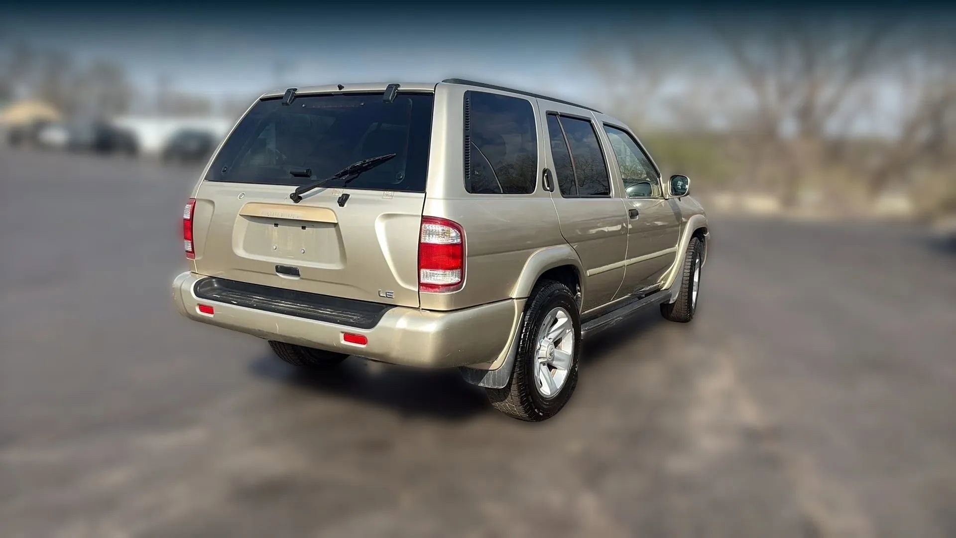 Used 2002 Nissan Pathfinder LE image 5