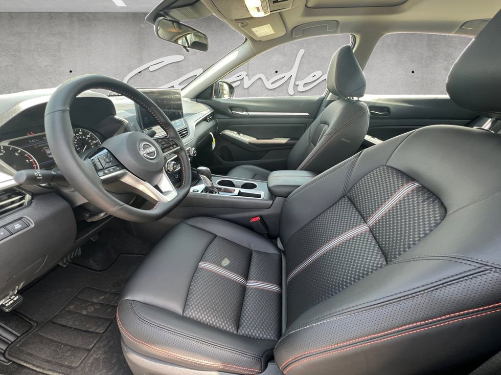 New 2026 Nissan Altima 2.5 SR FWD image 19