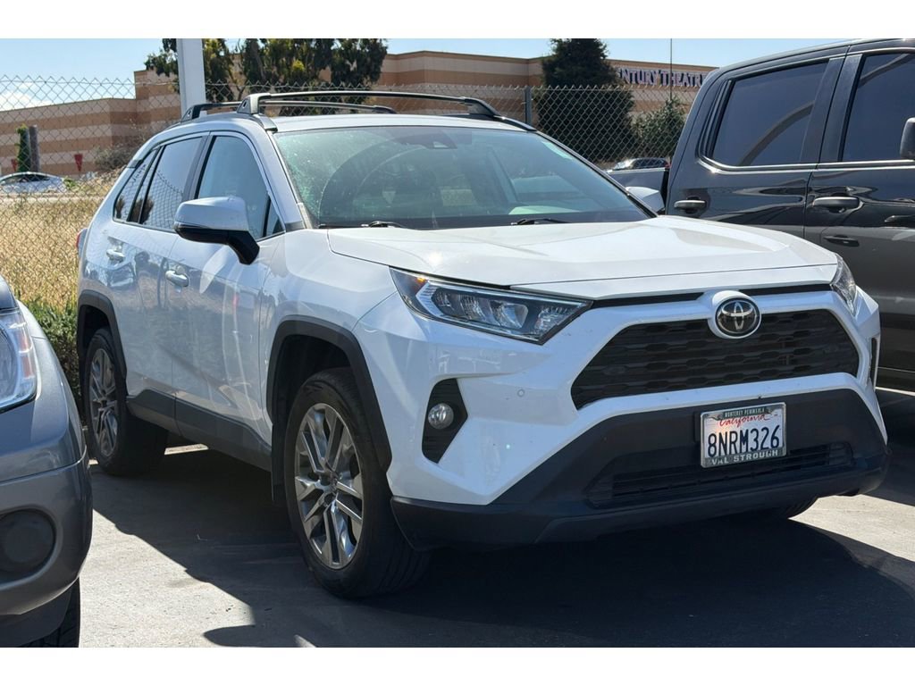 Certified 2020 Toyota RAV4 XLE Premium image 2