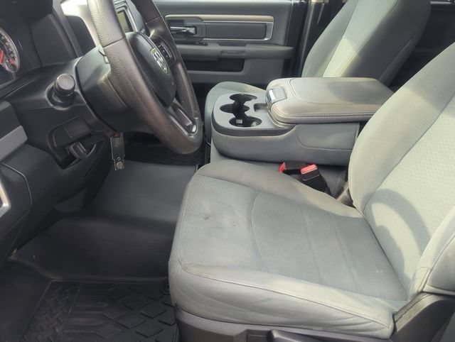 Used 2017 RAM 1500 Classic SLT AWD/4WD image 11