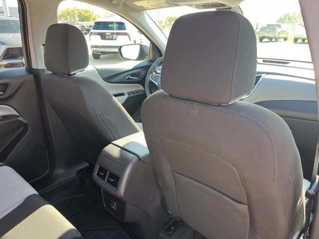 Used 2022 Chevrolet Equinox LS w/ LS Convenience Package image 48