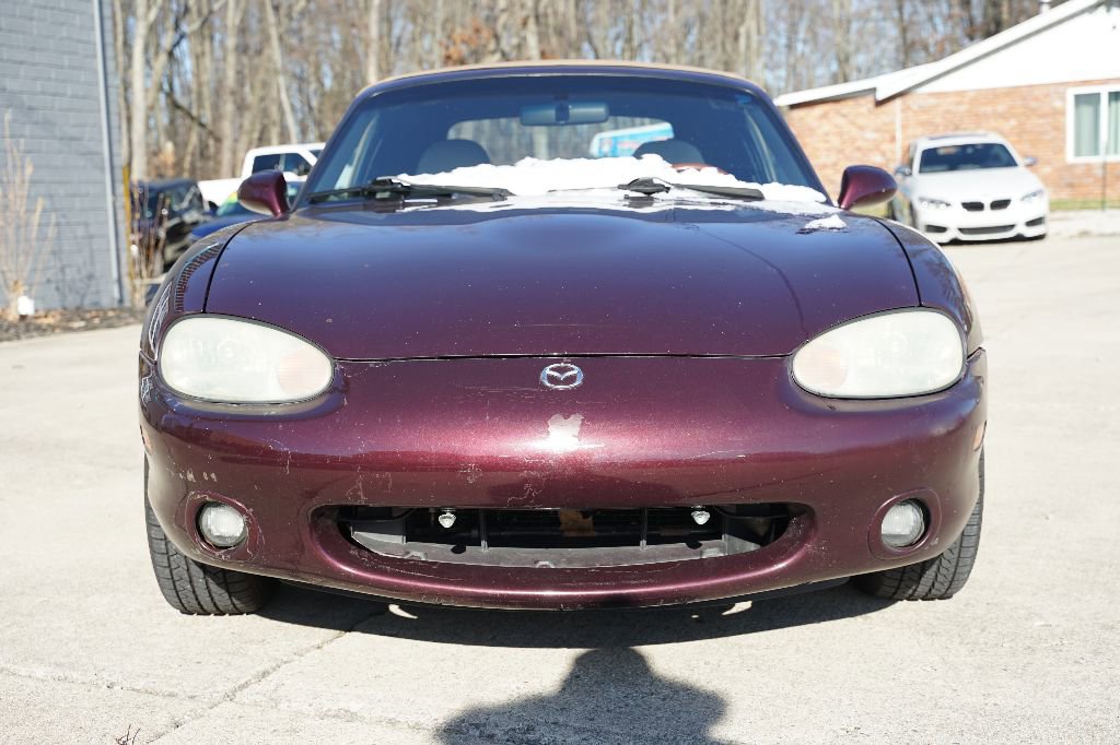 Used 2000 MAZDA MX-5 Miata SE image 2