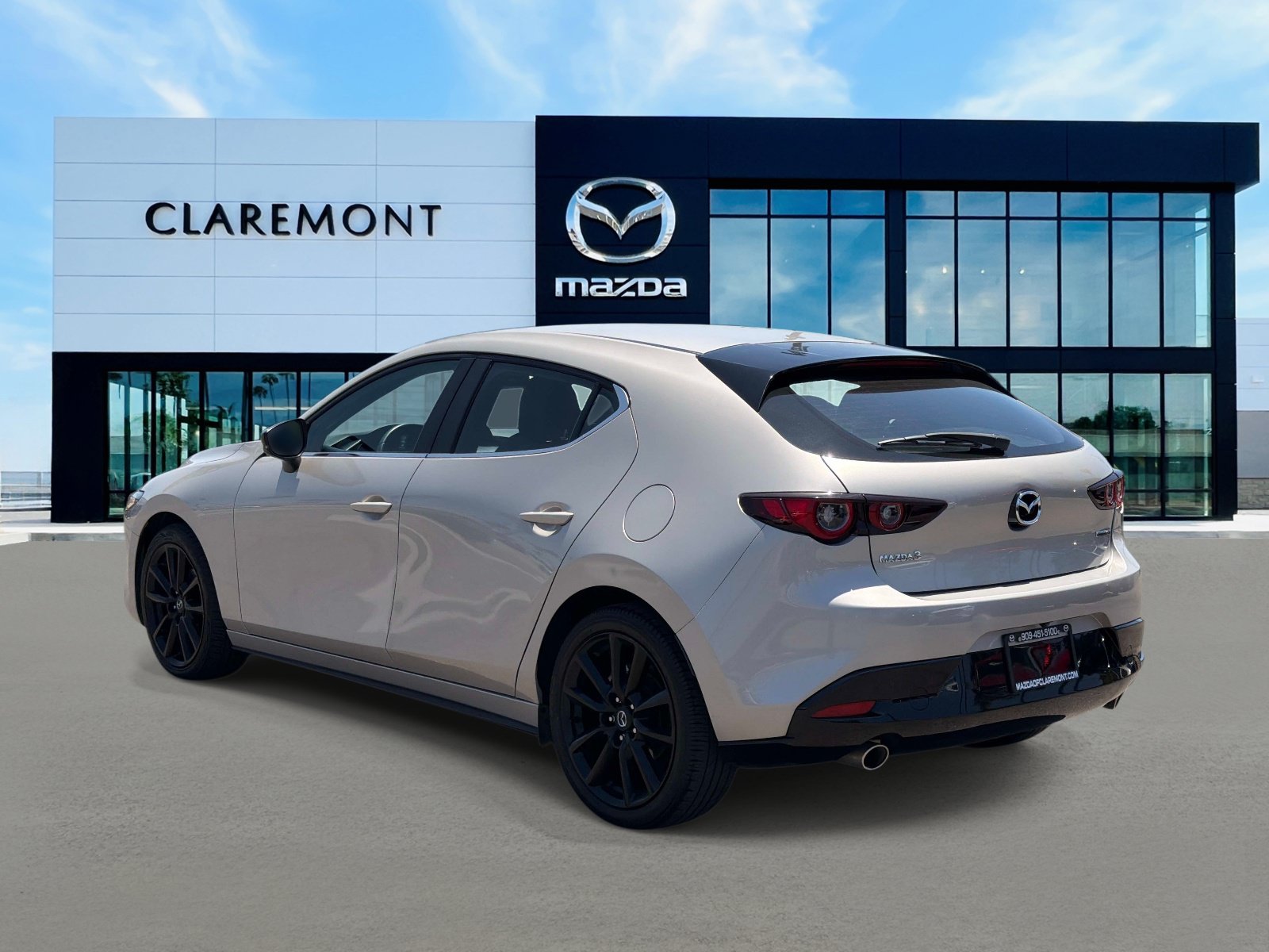 Used 2024 MAZDA MAZDA3 s FWD image 6