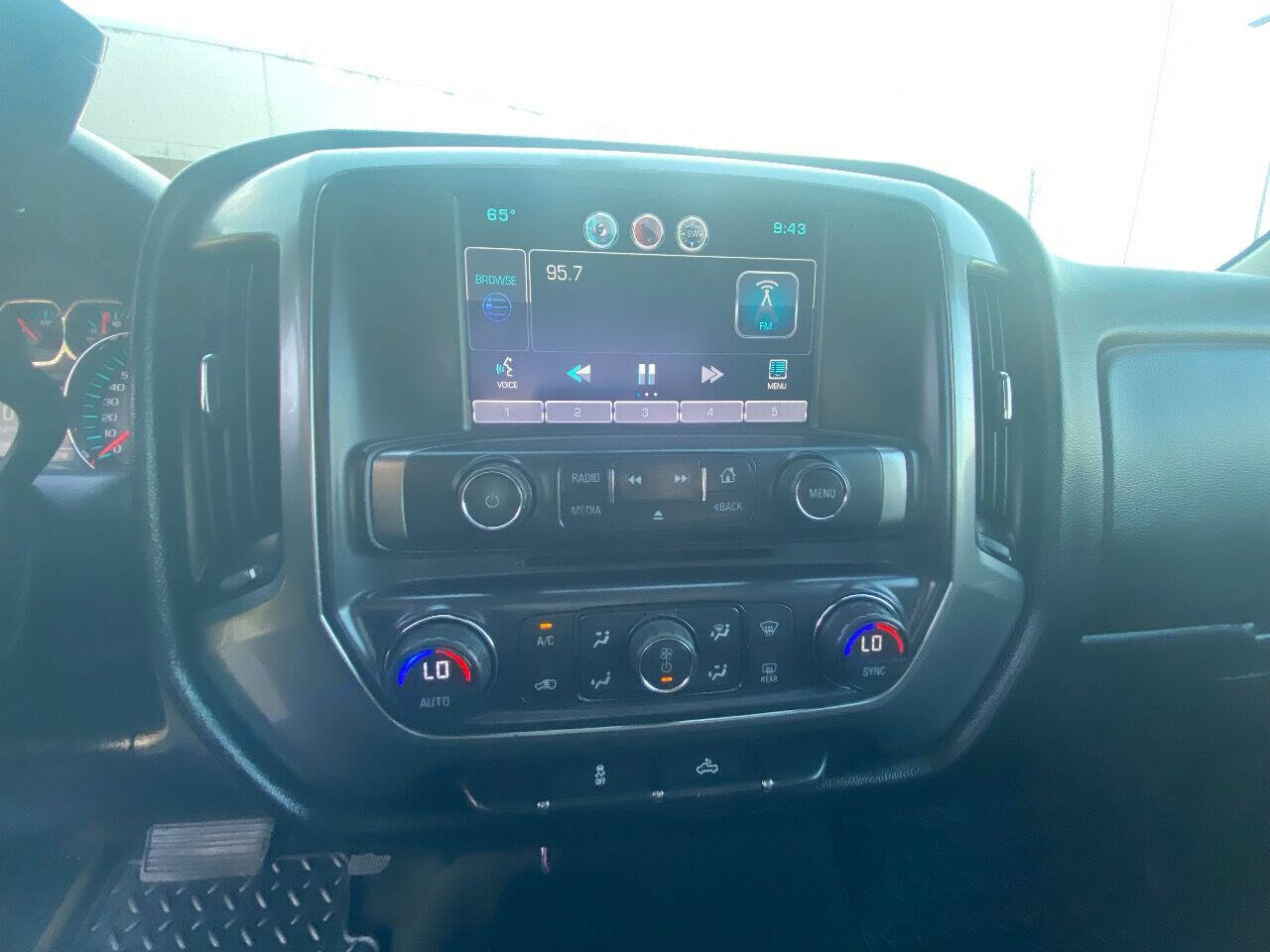 Used 2015 Chevrolet Silverado 1500 LT w/ All Star Edition image 21