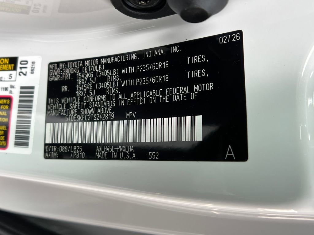 New 2026 Toyota Sienna Platinum image 29