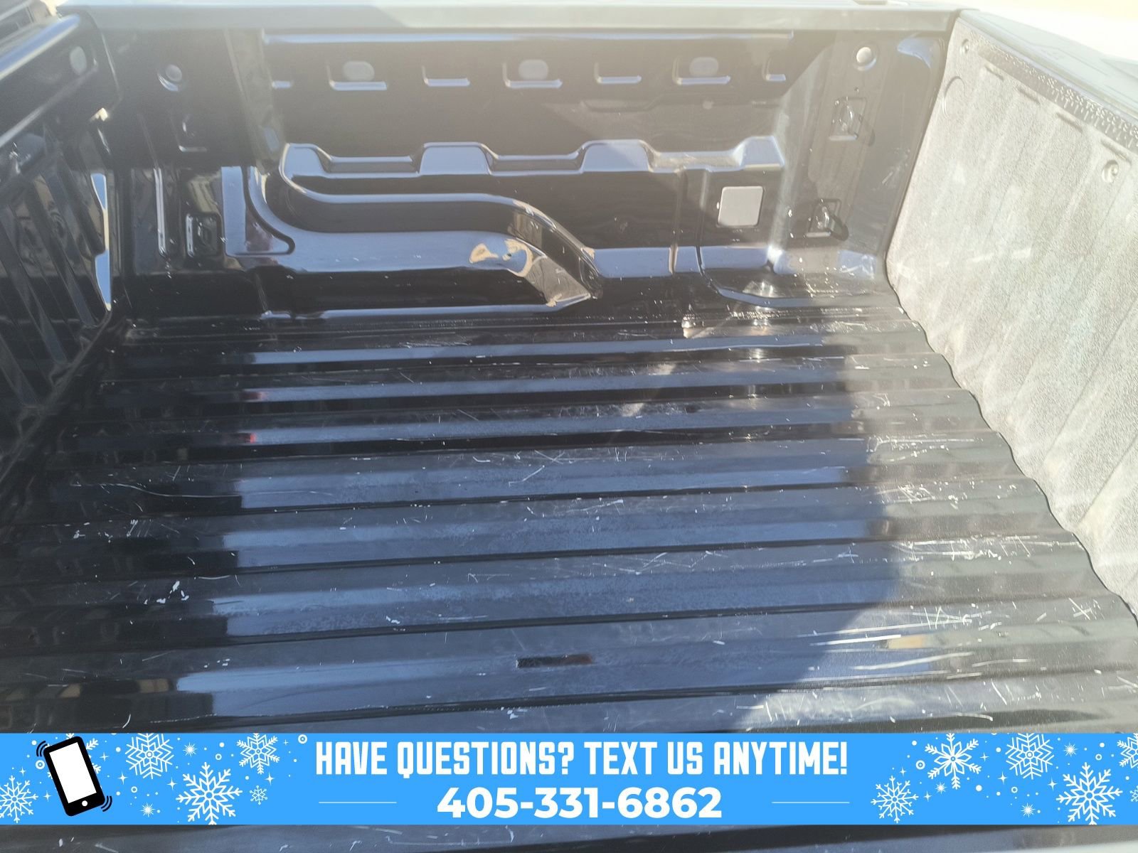 Used 2024 Chevrolet Colorado W/T image 14