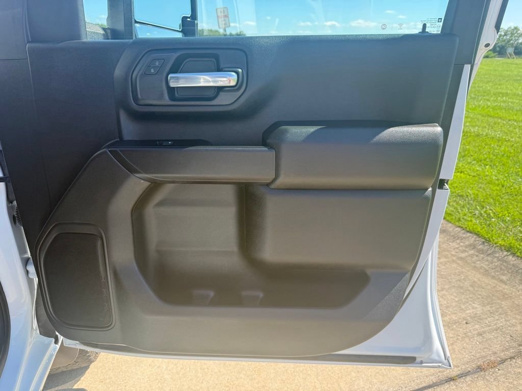 Used 2025 Chevrolet Silverado 2500 Custom w/ Custom Value Package RWD image 22