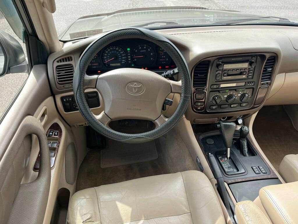 Used 2000 Toyota Land Cruiser AWD/4WD image 41