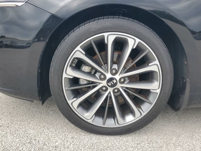 Used 2017 Kia Cadenza Technology FWD image 7