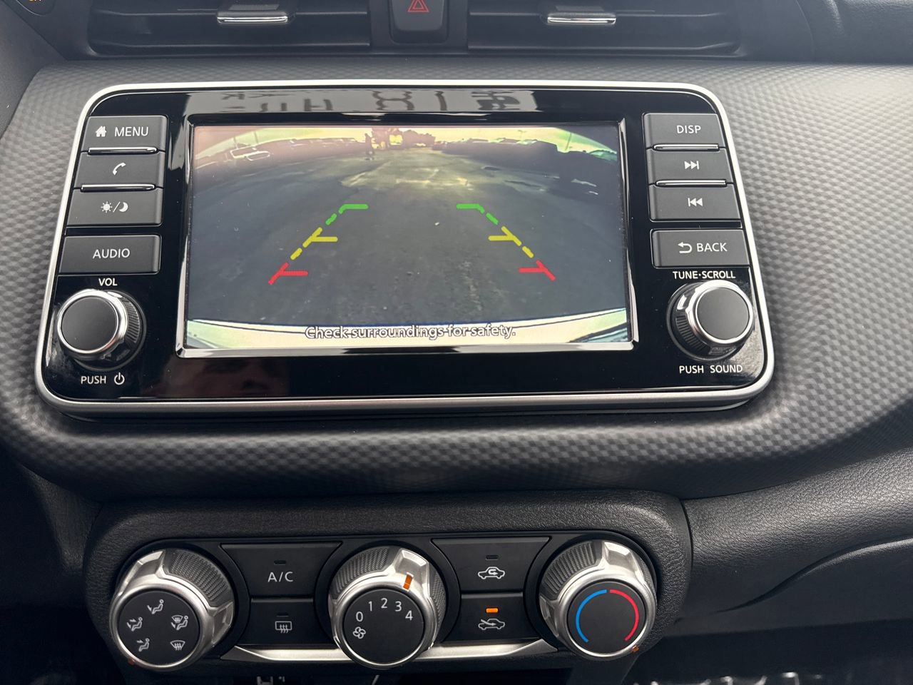 Used 2024 Nissan Kicks S image 18