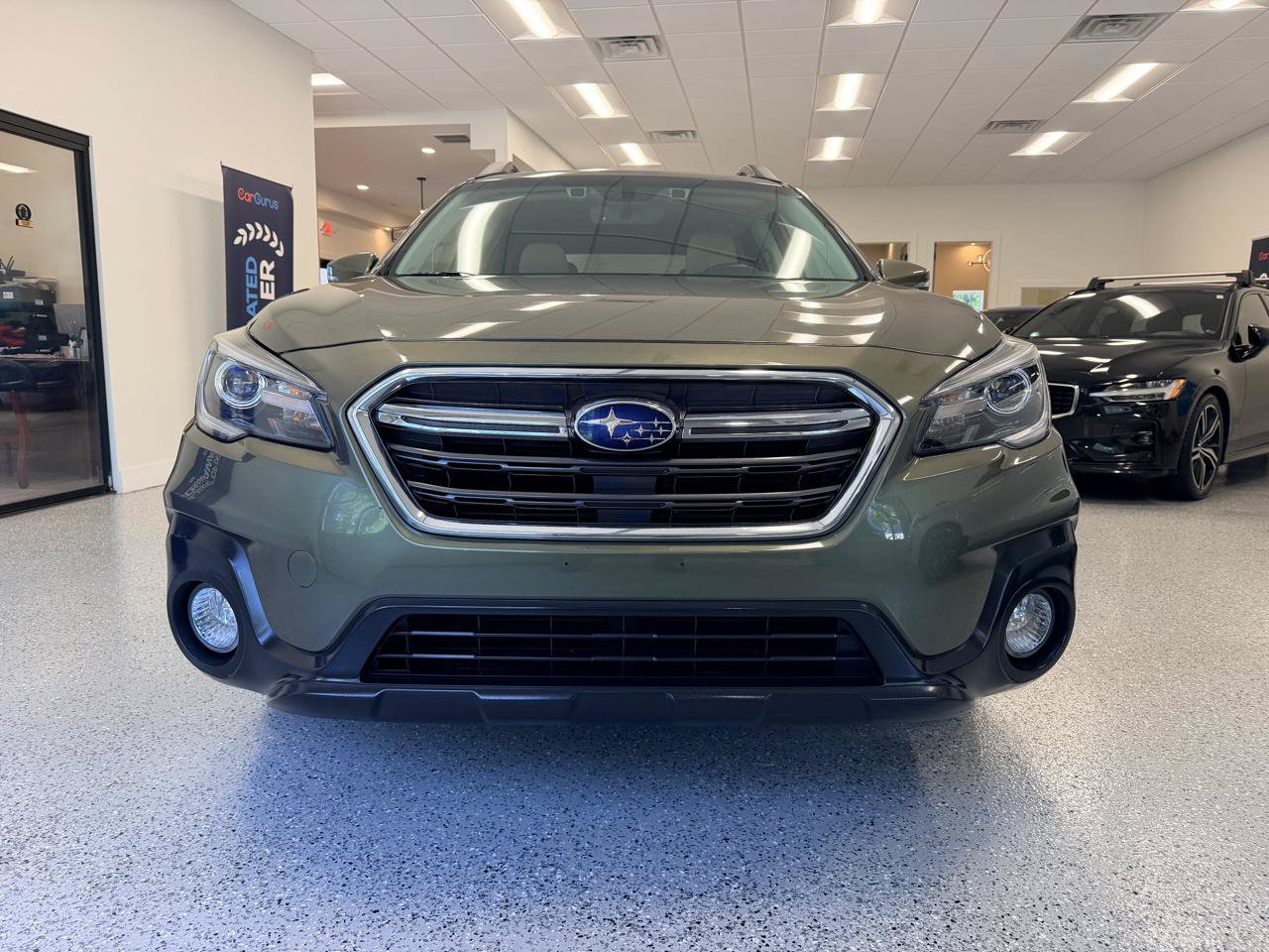 Used 2018 Subaru Outback 2.5i Limited AWD/4WD image 12