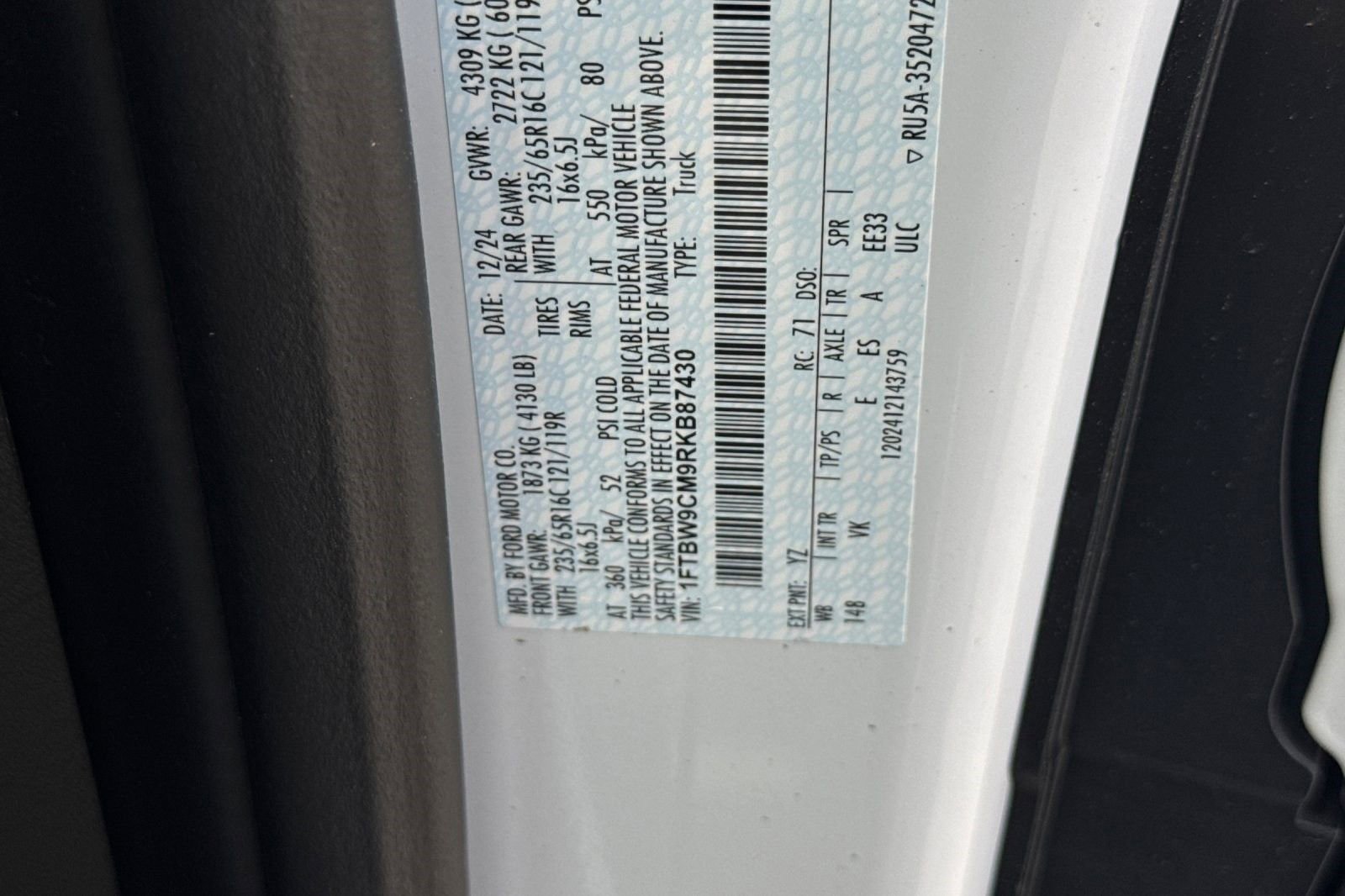 Used 2024 Ford E-Transit 148 Medium Roof w/ Load Area Protection Package image 28