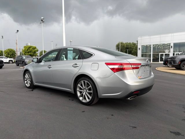 Used 2015 Toyota Avalon XLE Touring FWD image 5