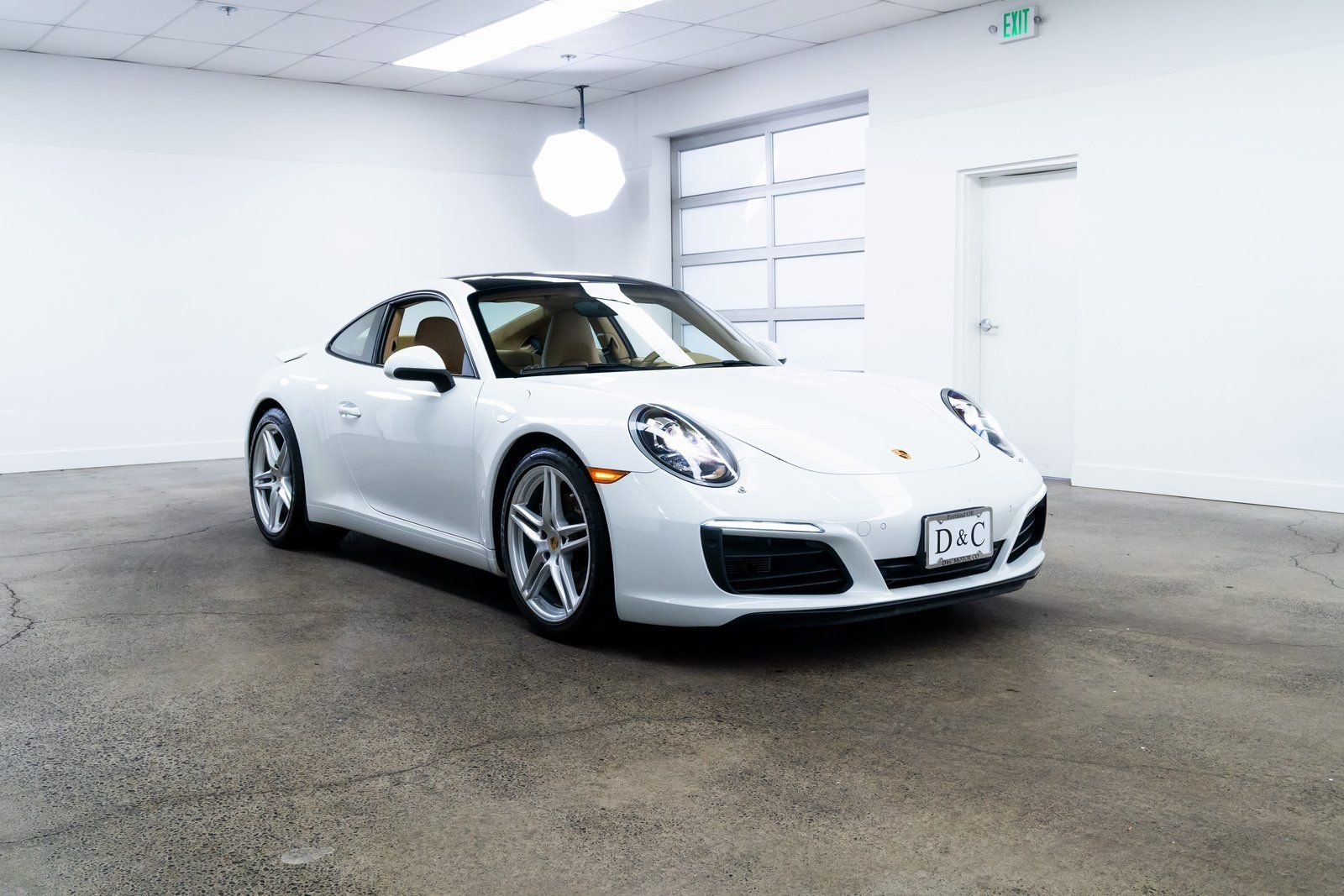 Used 2017 Porsche 911 Carrera RWD image 22