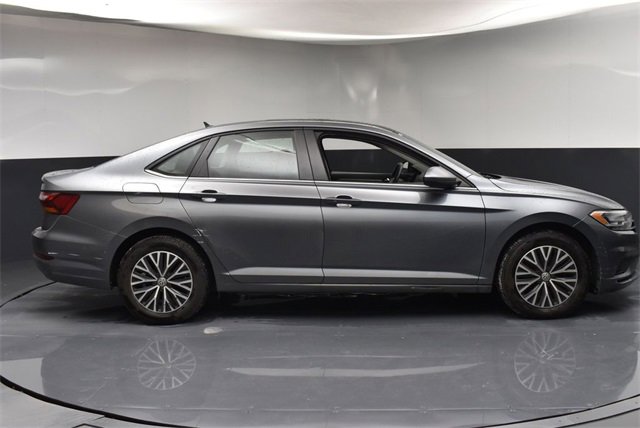 Used 2019 Volkswagen Jetta R-Line image 8