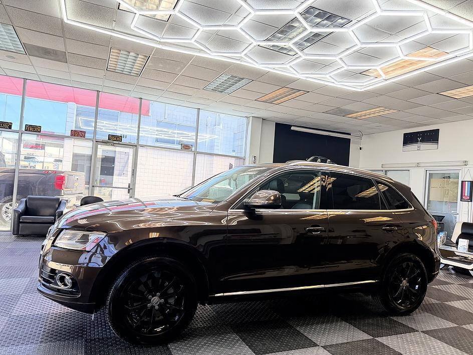 Used 2014 Audi Q5 2.0T Premium Plus w/ Premium Plus Package AWD/4WD image 1