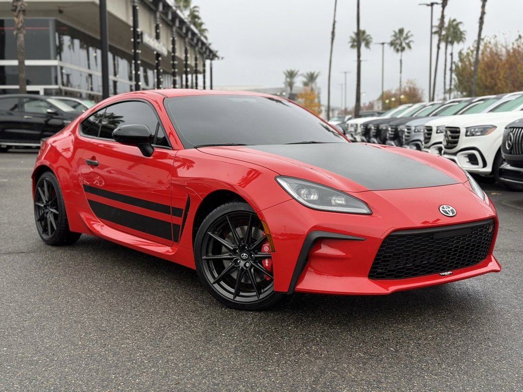 Used 2024 Toyota GR86 TRUENO Edition image 1