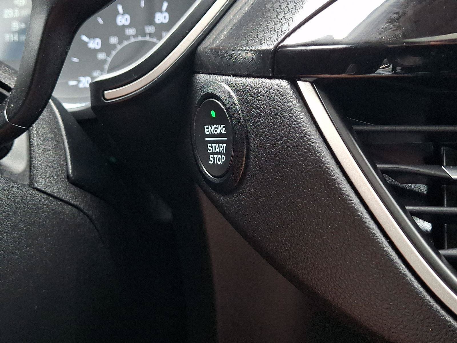 Certified 2022 Ford Escape SEL w/ SEL Stealth AWD Package image 26