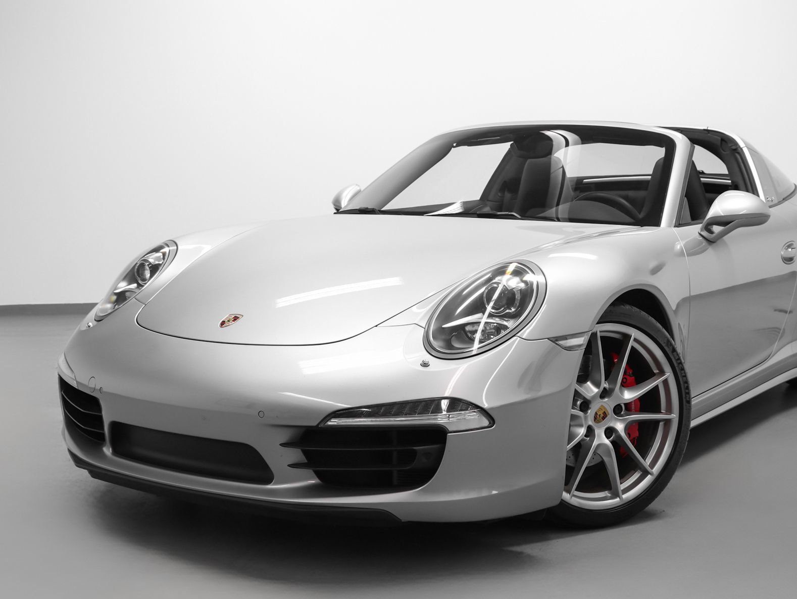 Certified 2015 Porsche 911 Targa 4S image 6
