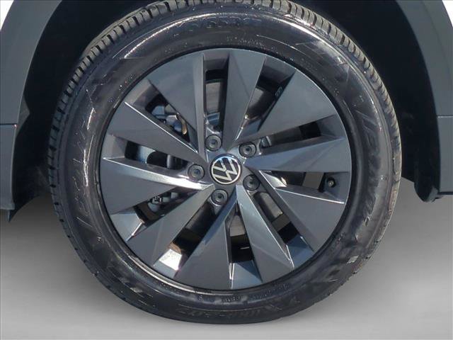 Used 2022 Volkswagen Taos S w/ IQ Drive S Package FWD image 22