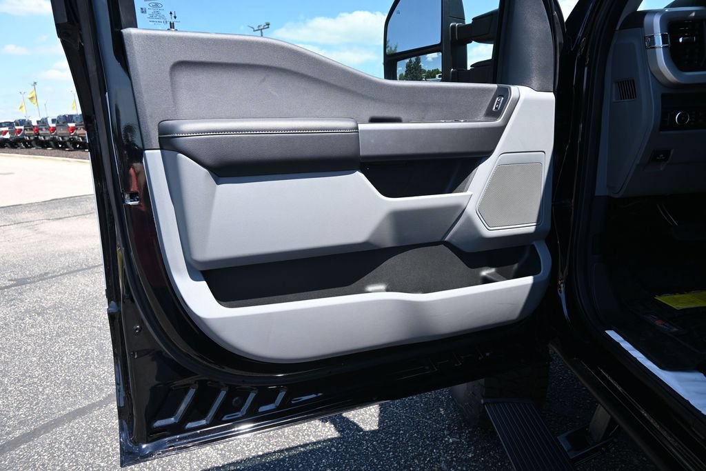 New 2026 Ford F250 XLT AWD/4WD image 21
