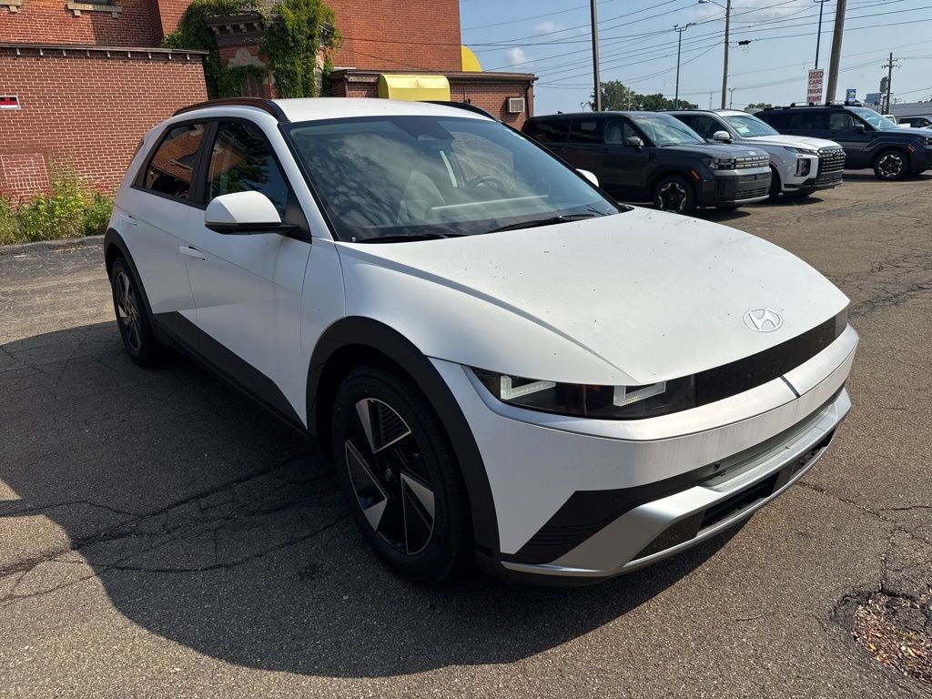 New 2025 Hyundai Ioniq 5 SEL