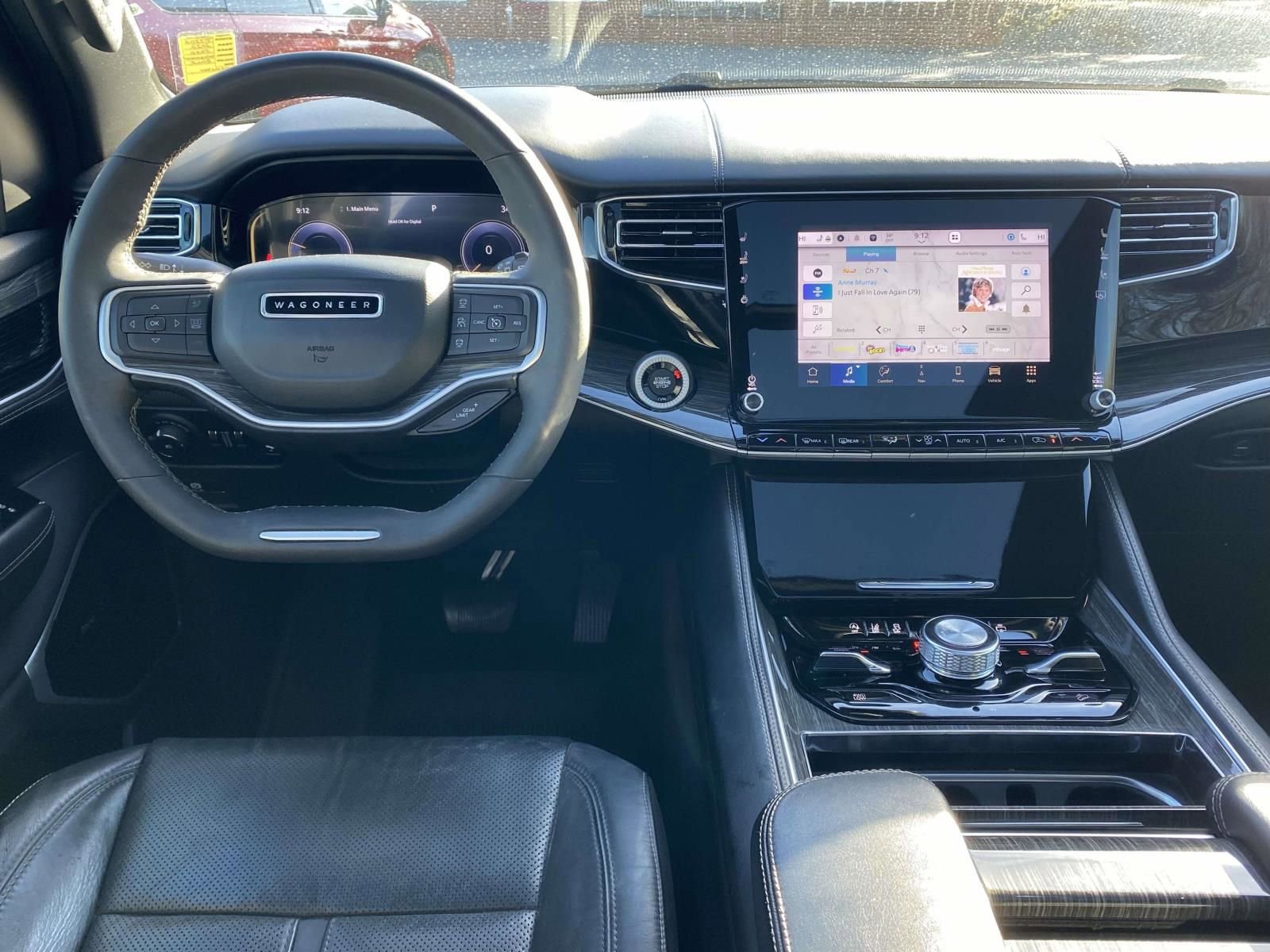 Used 2022 Jeep Wagoneer Series III w/ Premium Group I image 10