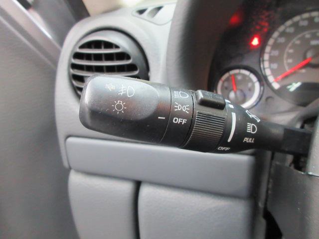 Used 2006 Jeep Liberty Sport AWD/4WD image 18