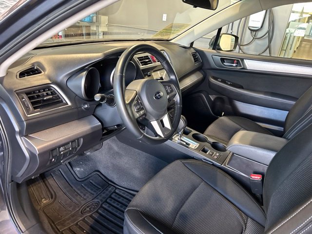 Used 2015 Subaru Outback 2.5i Premium AWD/4WD image 2