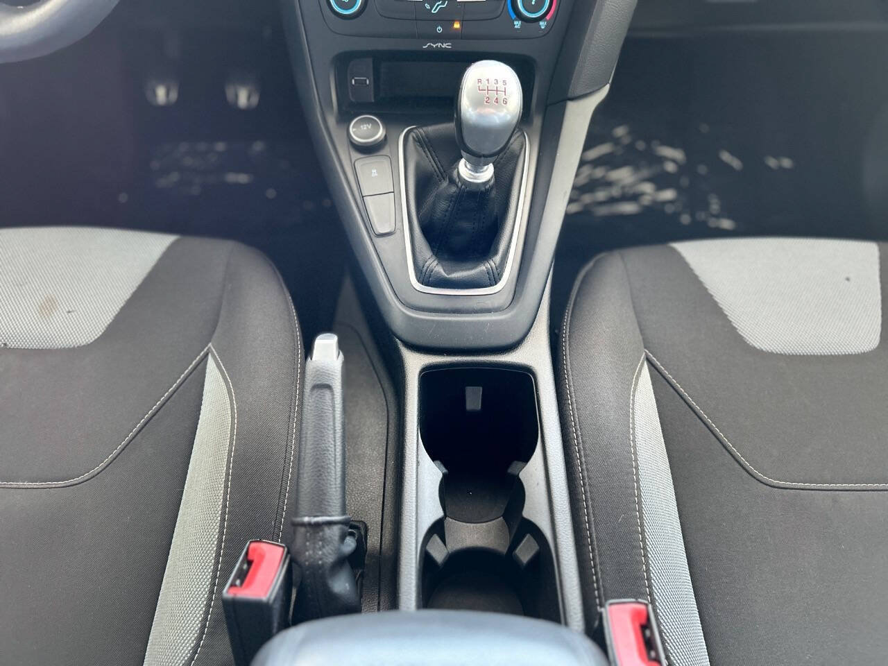 Used 2017 Ford Focus ST FWD image 73