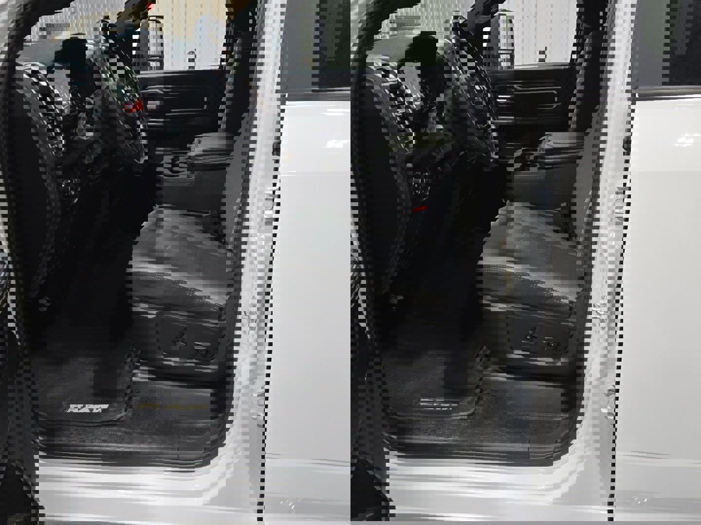 Used 2024 RAM 2500 Big Horn image 8