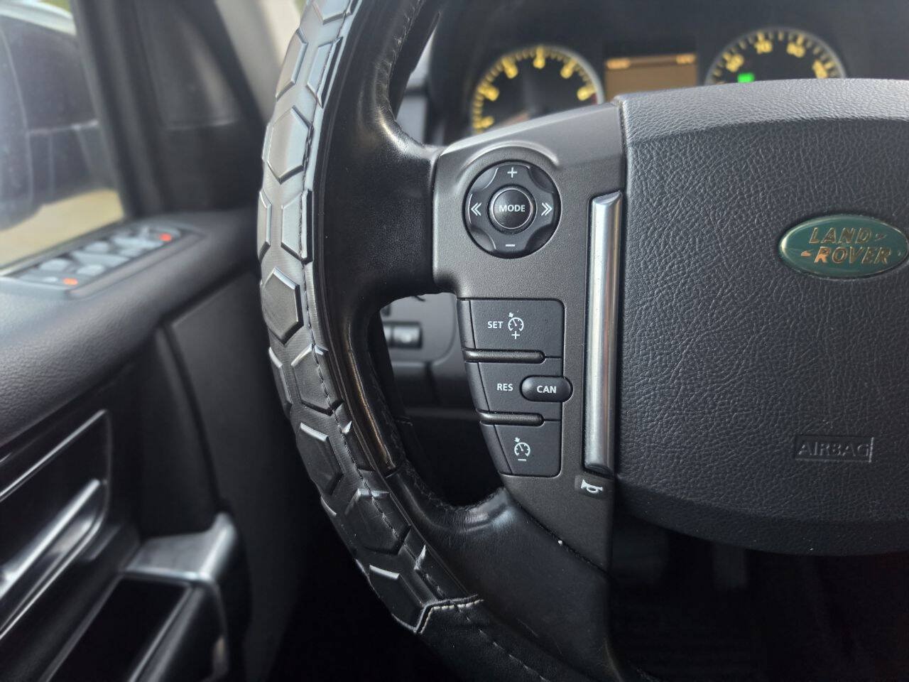 Used 2010 Land Rover LR4 HSE LUX AWD/4WD image 97