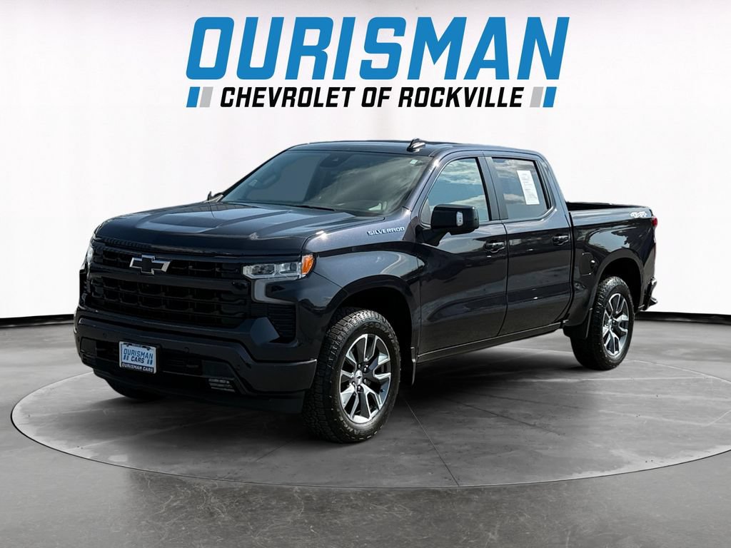 Used 2024 Chevrolet Silverado 1500 RST w/ Convenience Package II AWD/4WD image 2