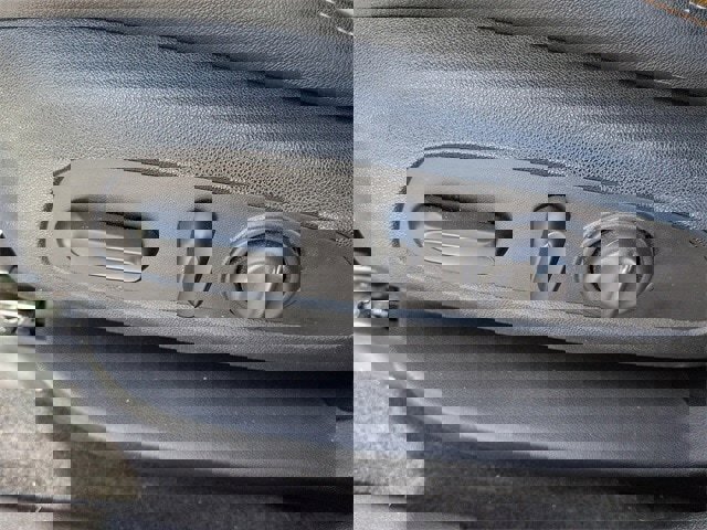 Used 2019 Chevrolet Blazer Premier w/ Sun and Wheels Package image 16