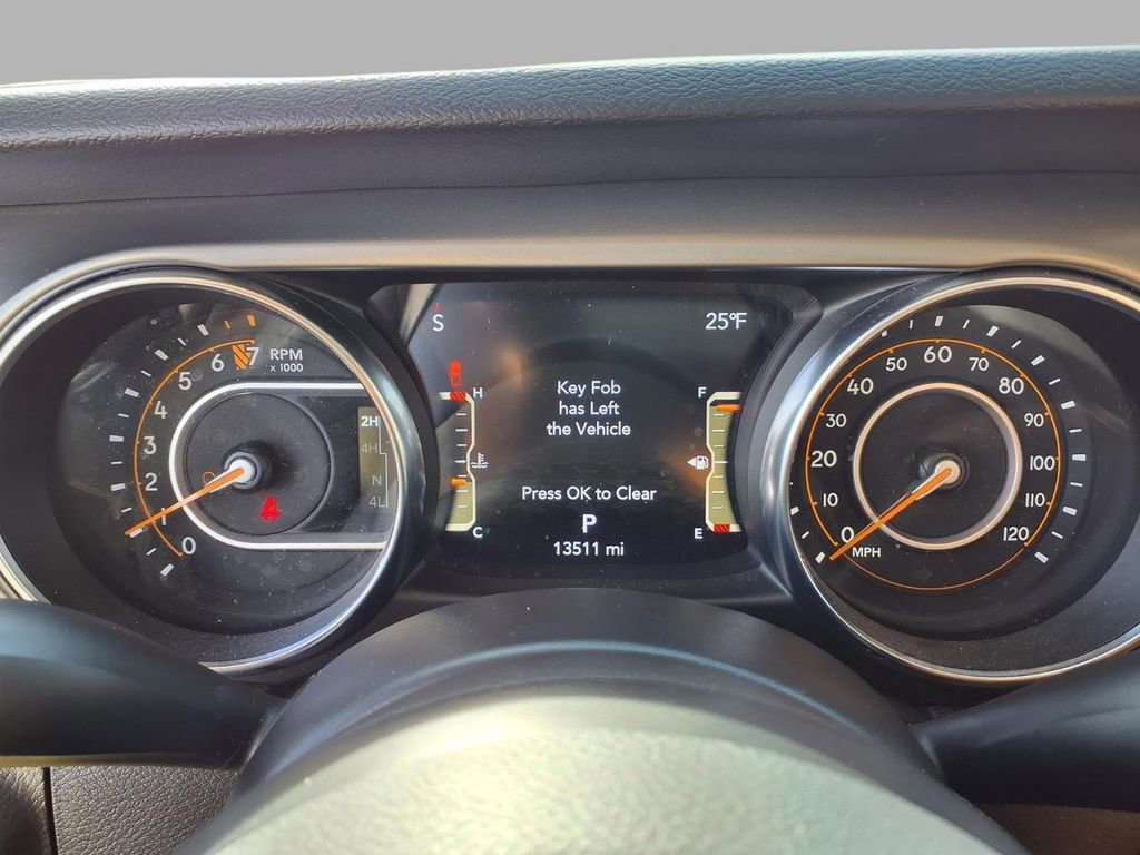 Certified 2023 Jeep Gladiator Sport image 15