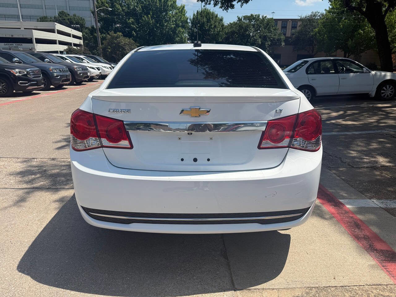 Used 2016 Chevrolet Cruze LT FWD image 5