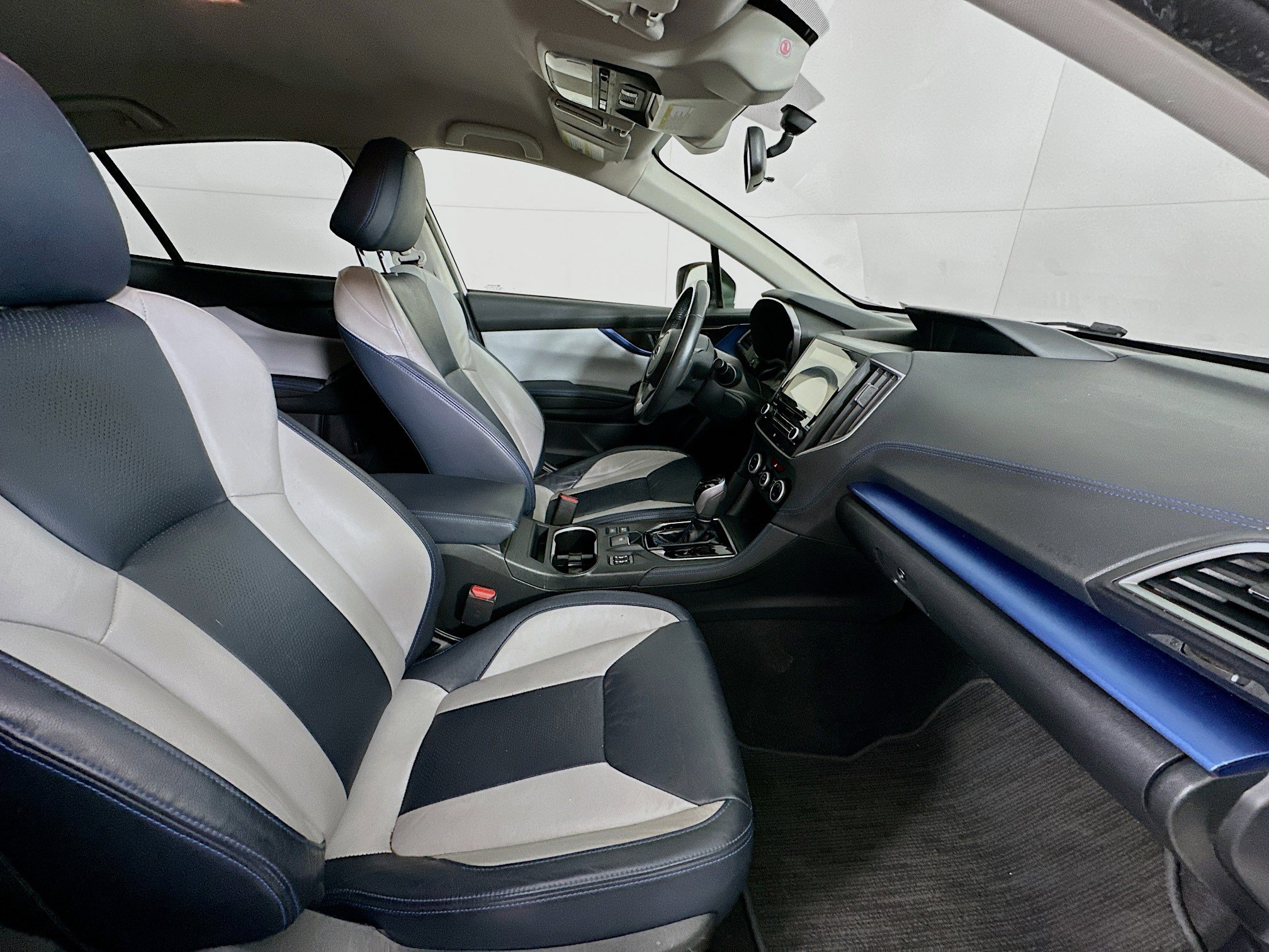 Used 2020 Subaru Crosstrek Hybrid AWD/4WD image 29