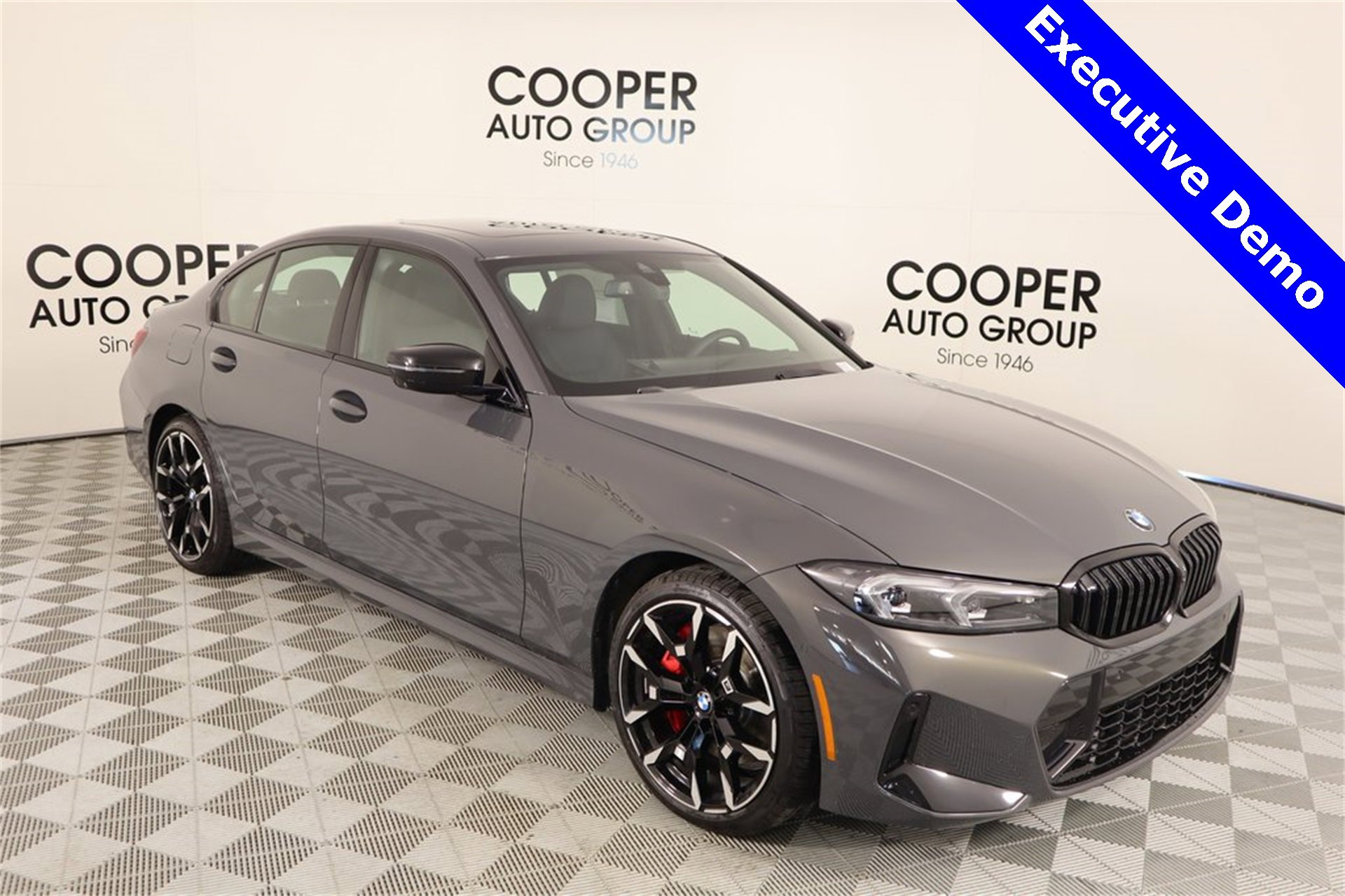 New 2025 BMW 330i xDrive Sedan w/ M Sport Package image 1