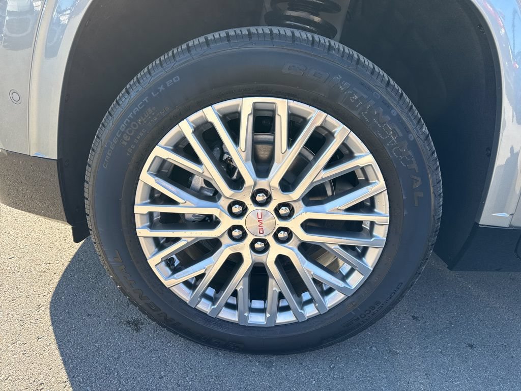 New 2026 GMC Acadia Denali w/ Super Cruise Package FWD image 39