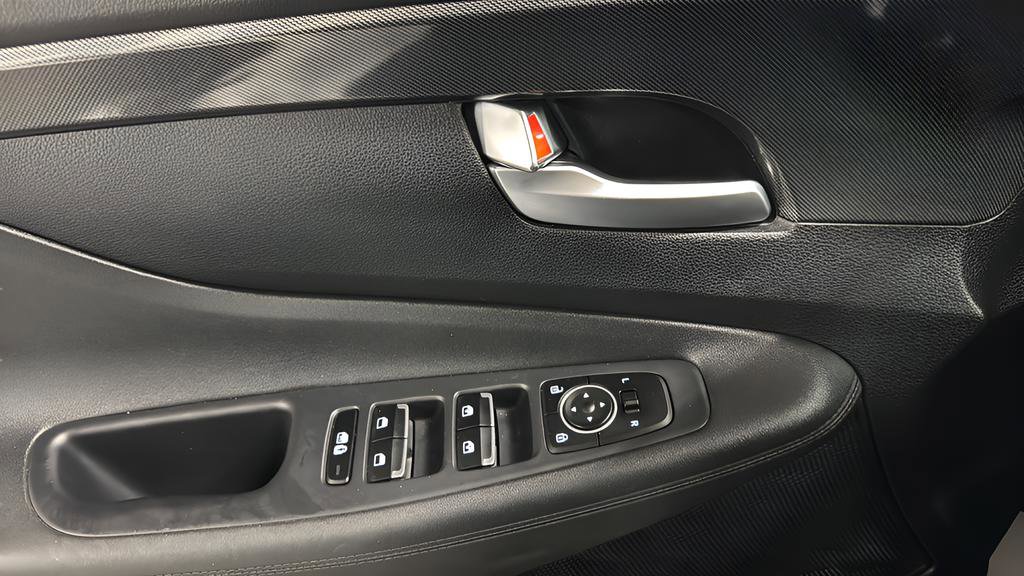 Used 2023 Hyundai Santa Fe SEL image 23