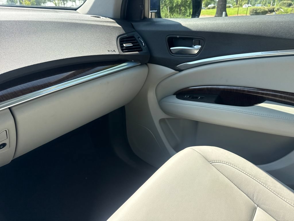 Used 2017 Acura MDX w/ Technology Package AWD/4WD image 17